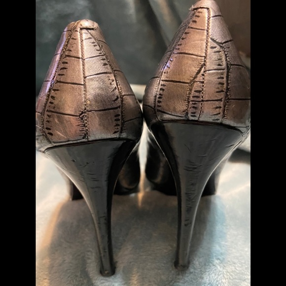 Jessica Simpson Silver Heels - Picture 3 of 16